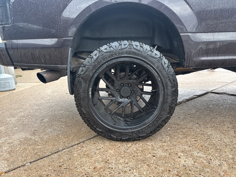 2020 Ford F-150 XL photo 4