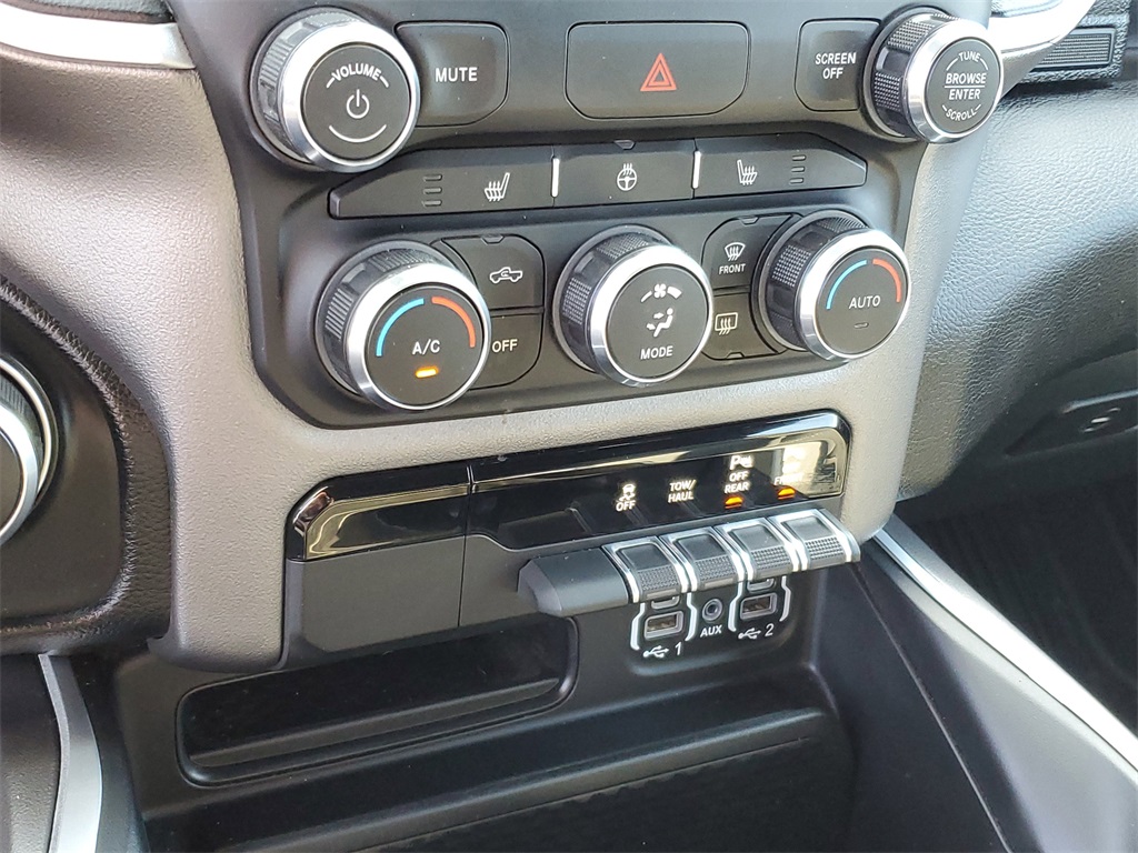 2021 Ram 1500 Big Horn Lone Star photo 14