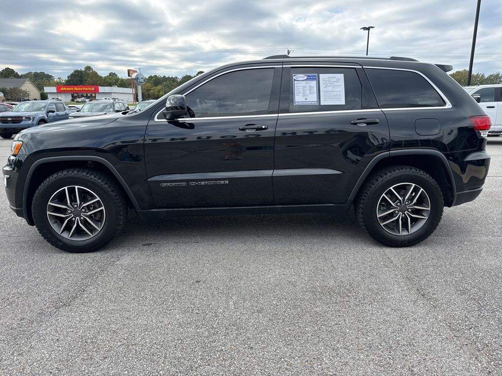 2020 Jeep Grand Cherokee Laredo E photo 4