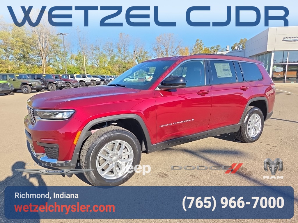 2025 Jeep Grand Cherokee Laredo X photo 2