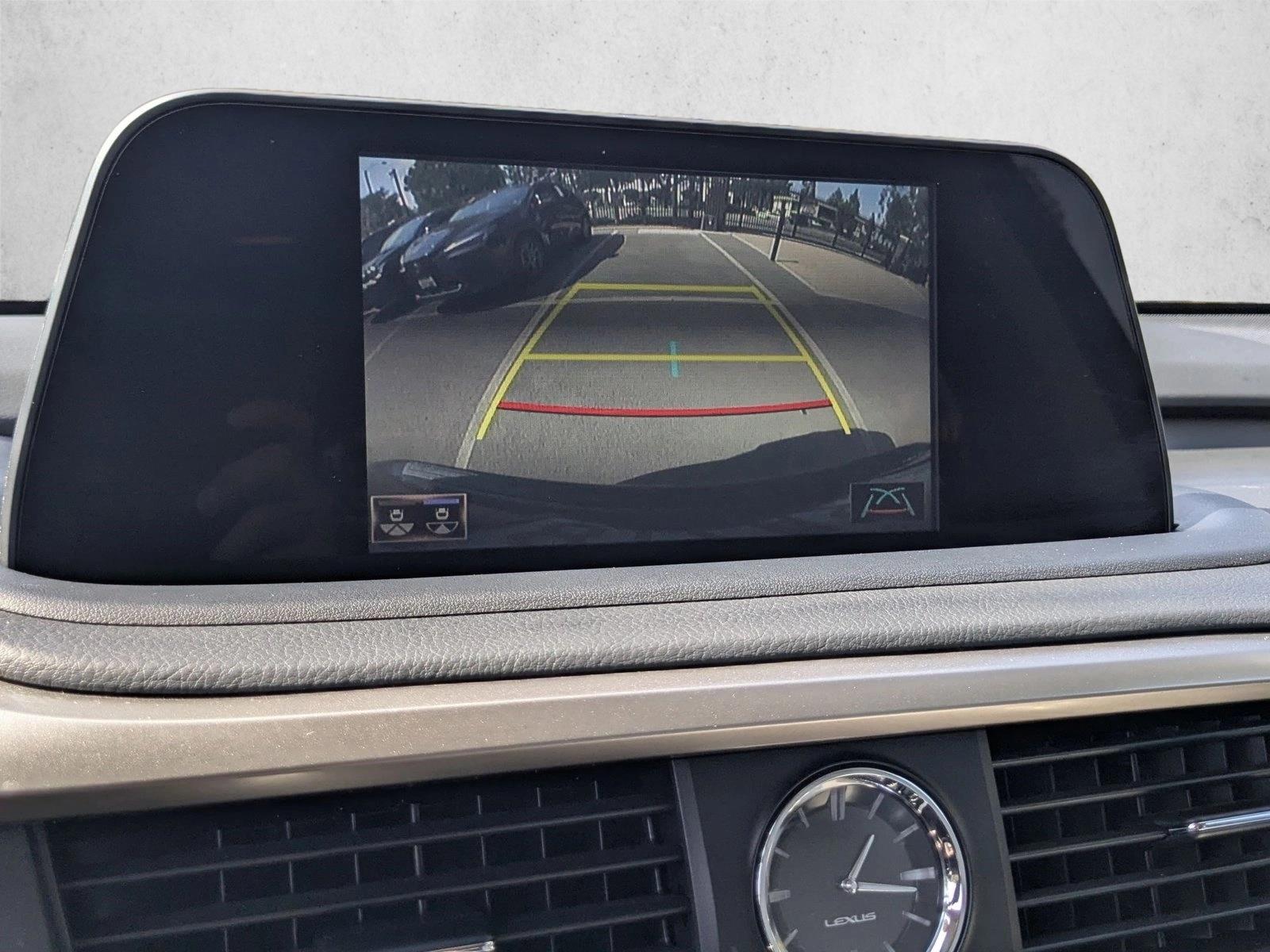 2022 Lexus RX 350 photo 13