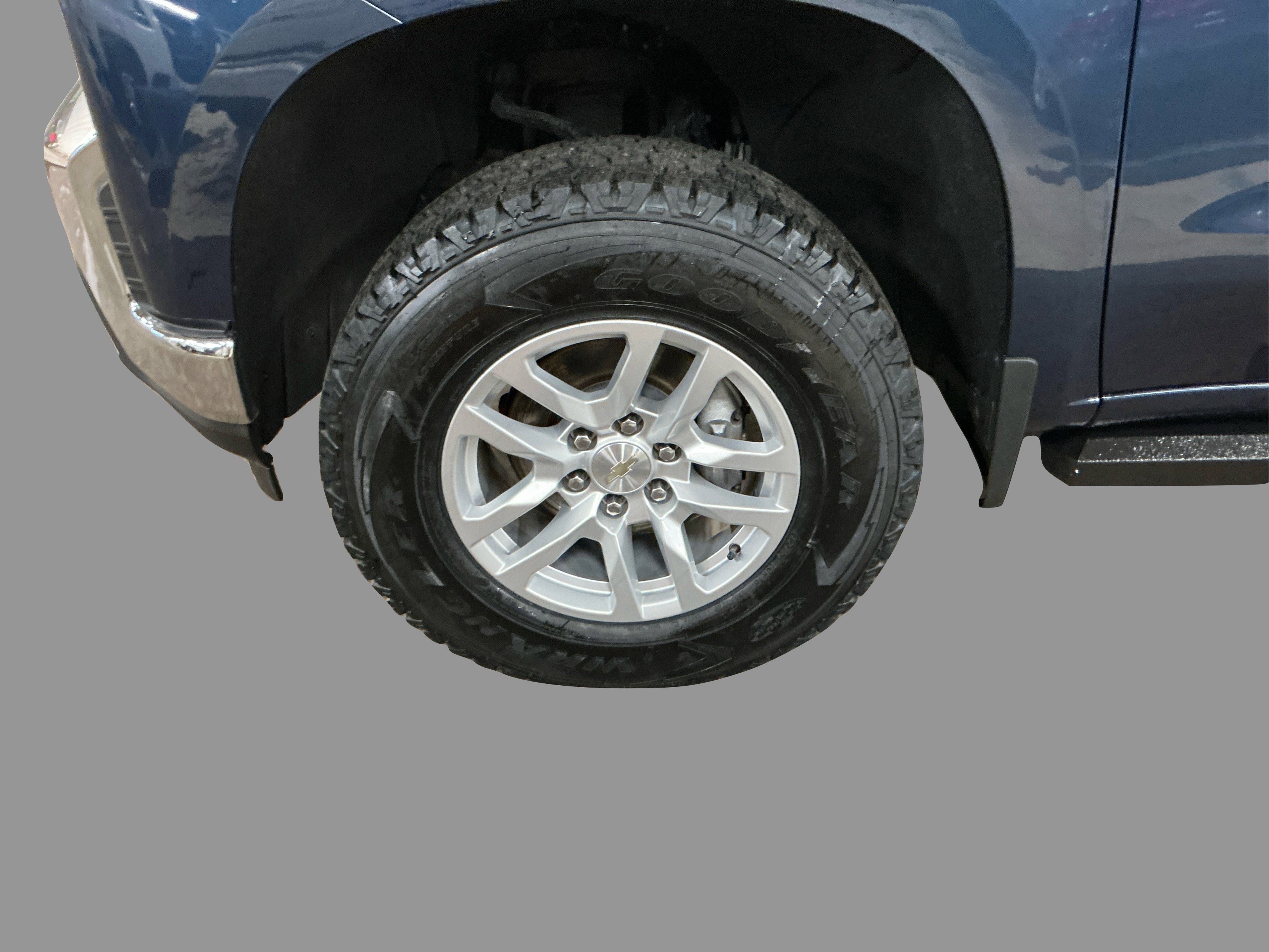 2020 Chevrolet Silverado 1500 LT photo 12