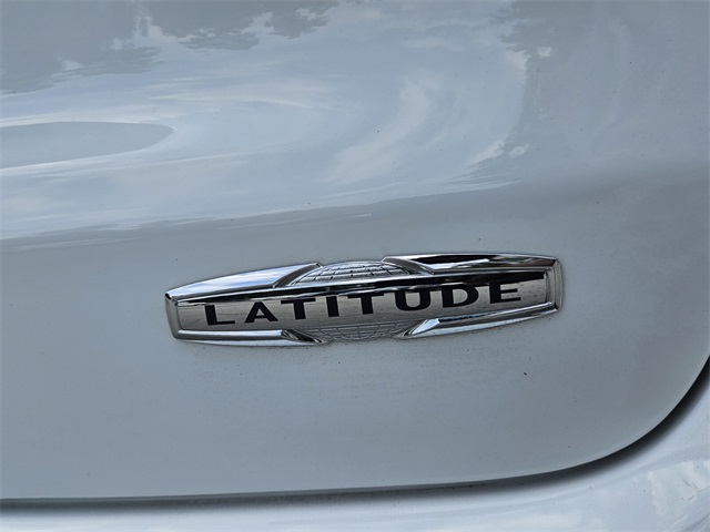 2025 Jeep Compass Latitude photo 12