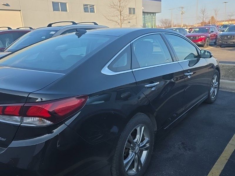 2018 HYUNDAI SONATA - Image 2