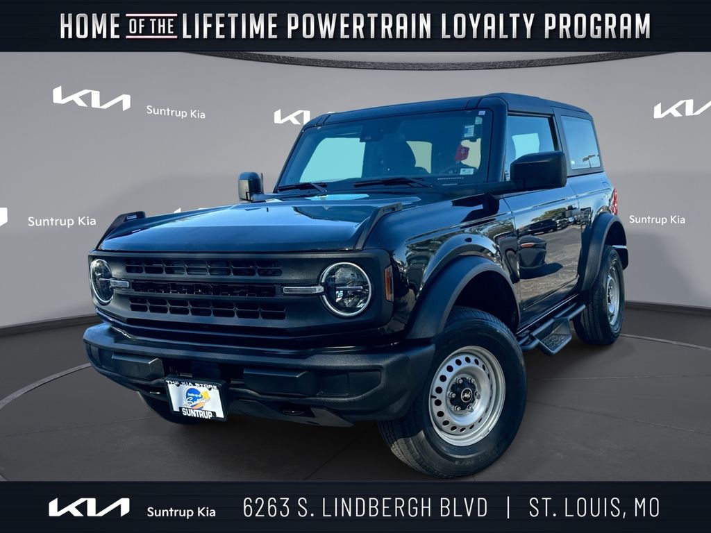 2023 Ford Bronco 2-Door Base