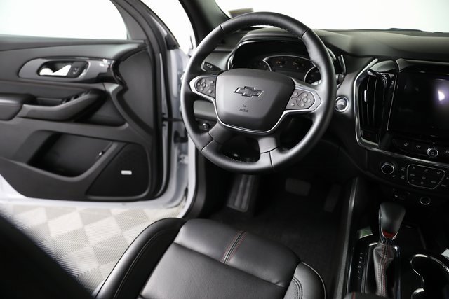 2023 Chevrolet Traverse RS photo 17