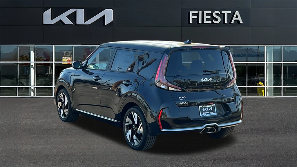 2025 Kia Soul GT-Line photo 6