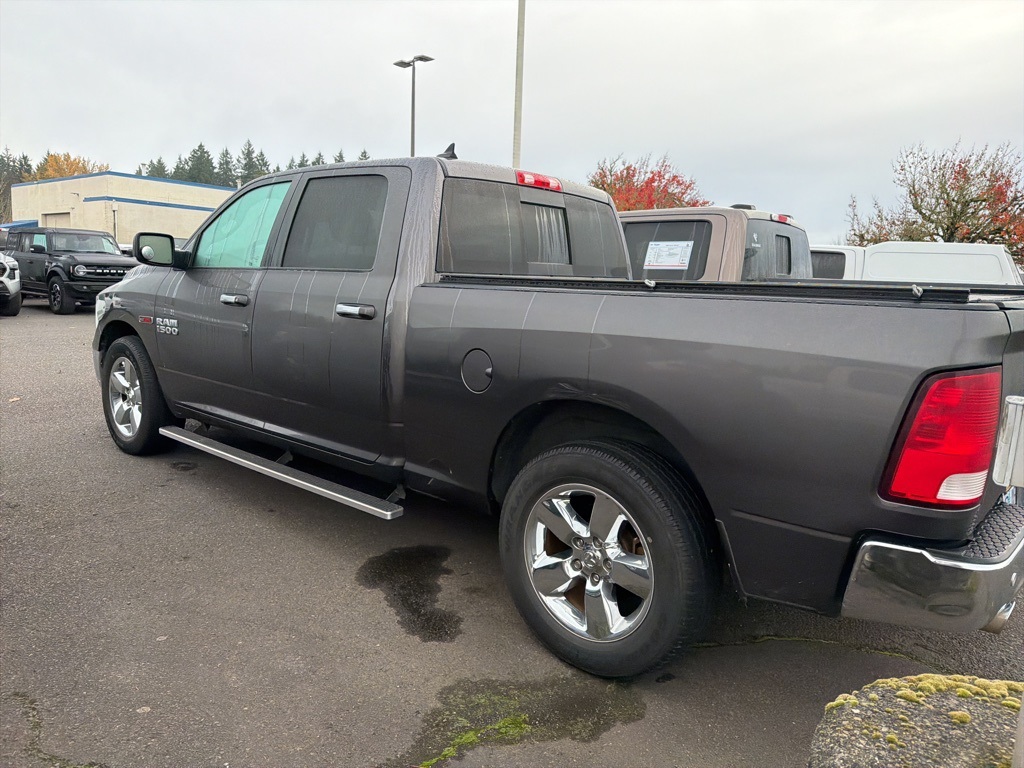 2016 Ram 1500 Big Horn photo 3