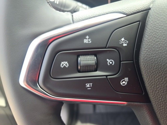 2025 Chevrolet Trax LT photo 16