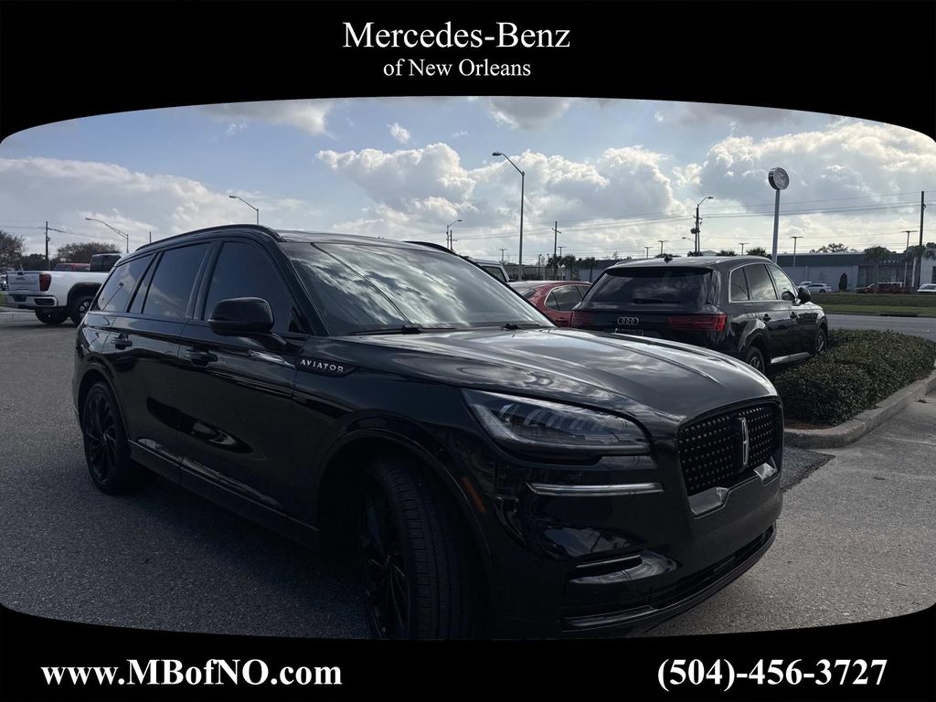 2023 Lincoln Aviator Reserve's photo