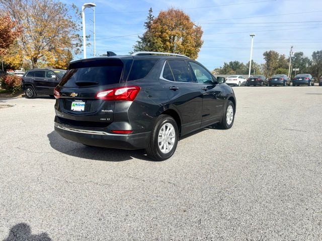 2018 Chevrolet Equinox LT photo 3