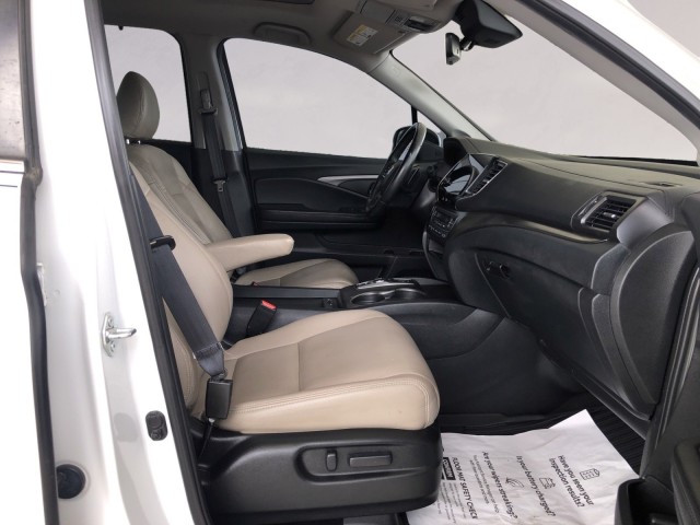 2021 Honda Pilot EX-L photo 12