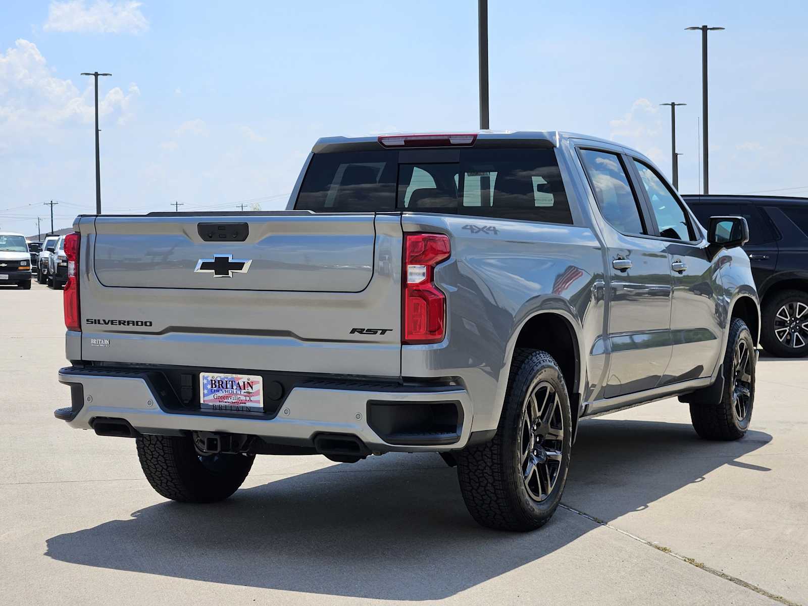 2026 Chevrolet Silverado 1500 RST photo 4
