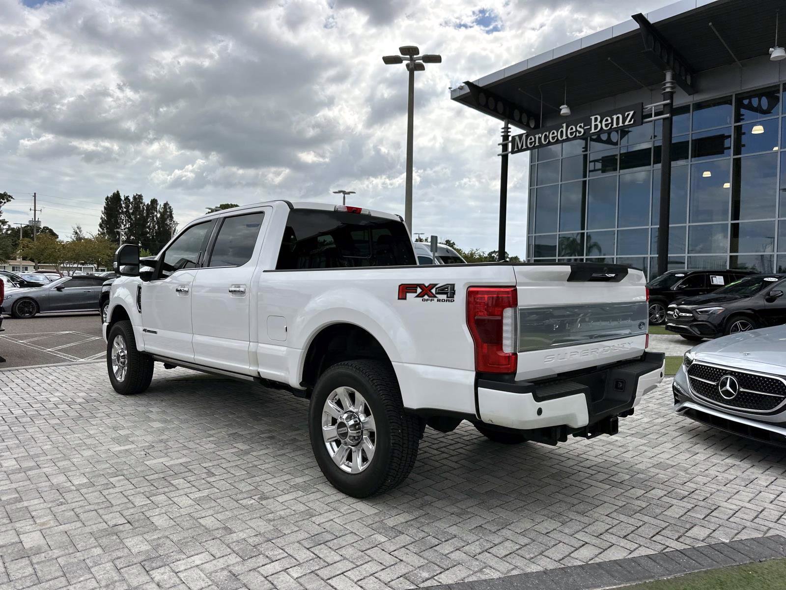 2019 Ford F-250 Platinum photo 3