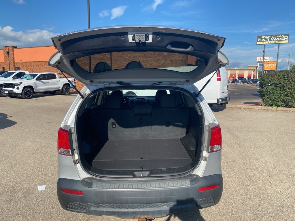 2012 Kia Sorento LX photo 13