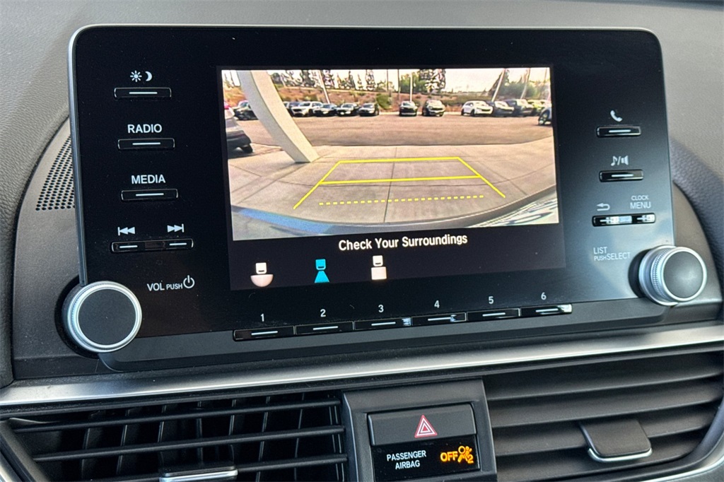 2018 Honda Accord LX photo 21