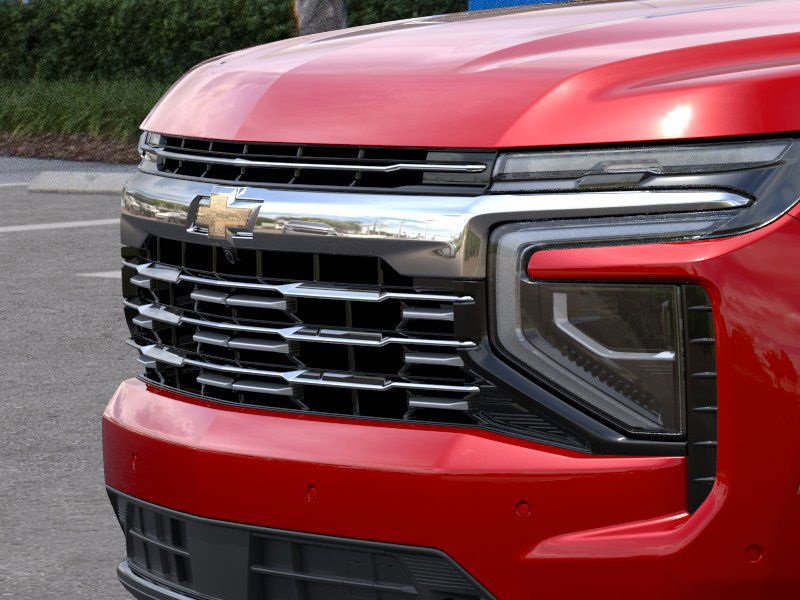 2025 Chevrolet Suburban Premier photo 12