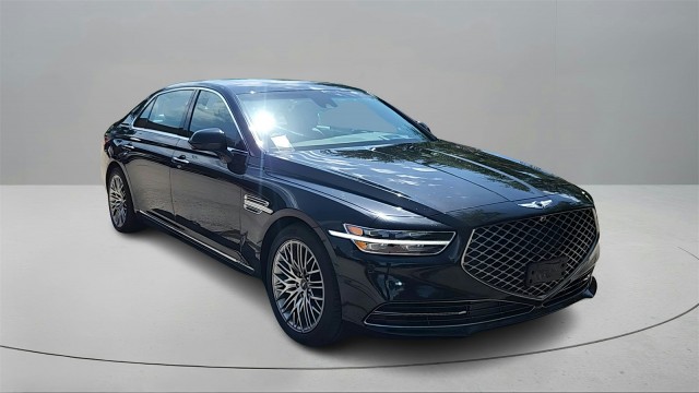 2021 GENESIS G90