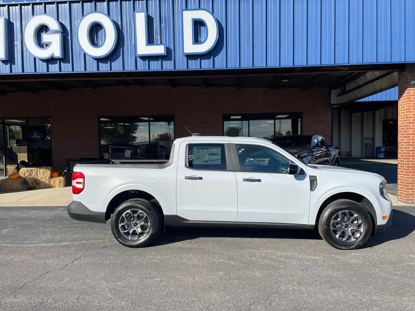 2025 Ford Maverick XLT photo 3