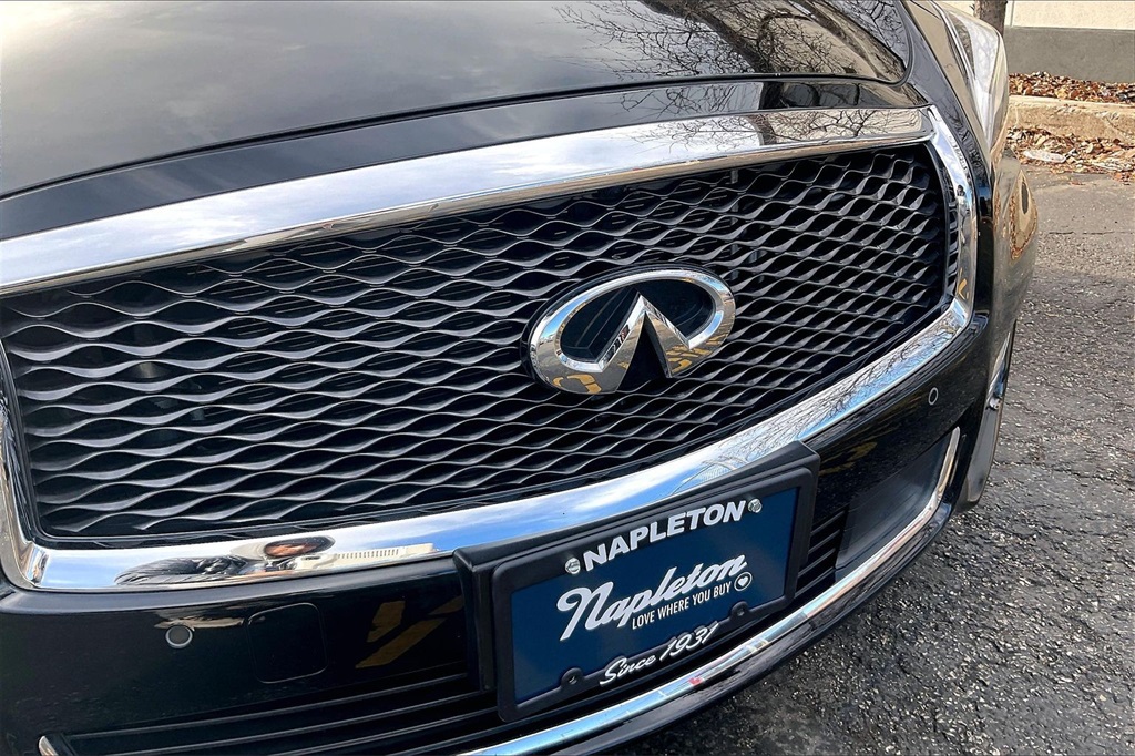 2019 INFINITI Q70 - Image 29