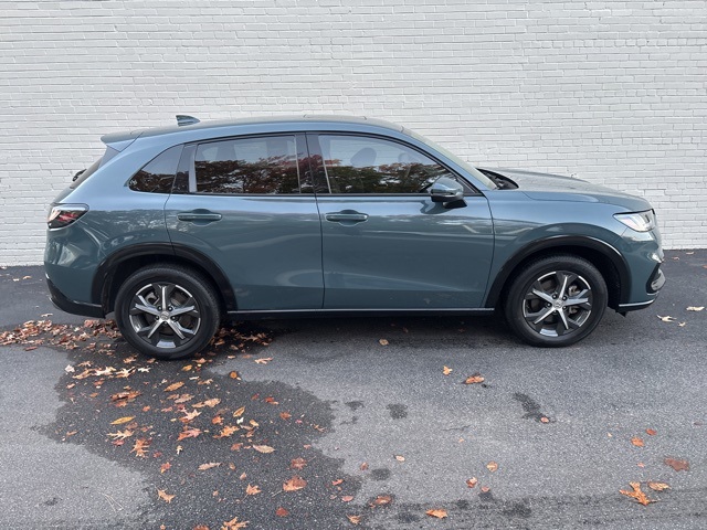 2024 Honda HR-V EX-L photo 2