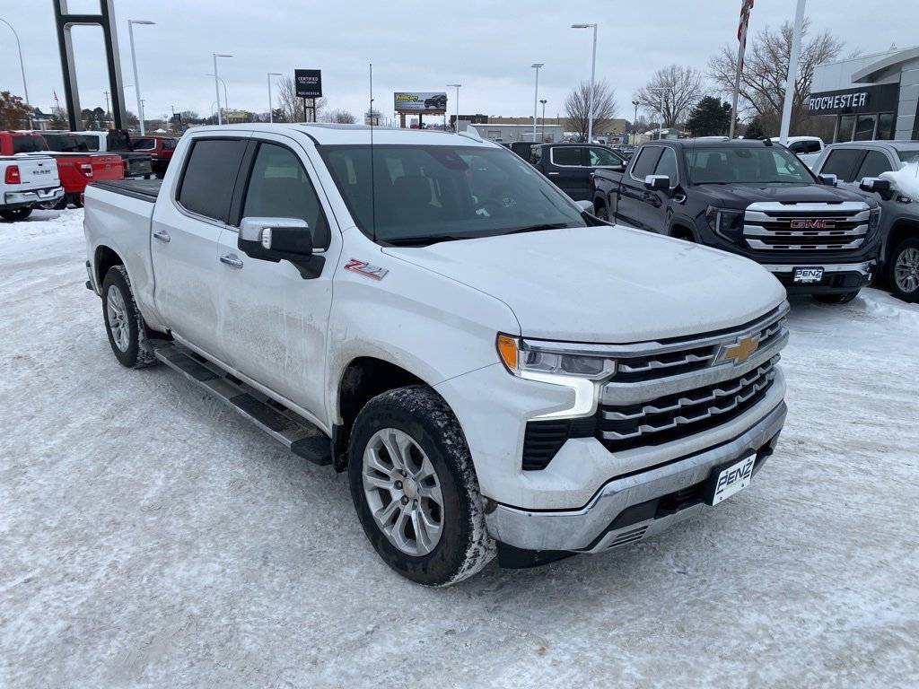 Used 2024 Chevrolet Silverado 1500 LTZ with VIN 1GCUDGED6RZ315534 for sale in Rochester, Minnesota
