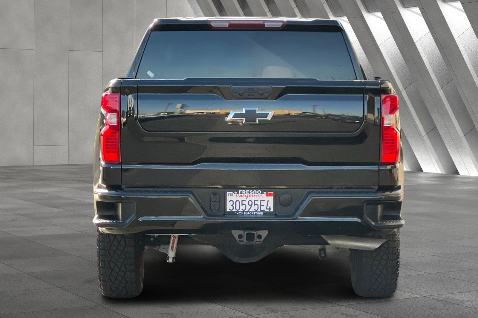 2025 Chevrolet Silverado 1500 Custom photo 4