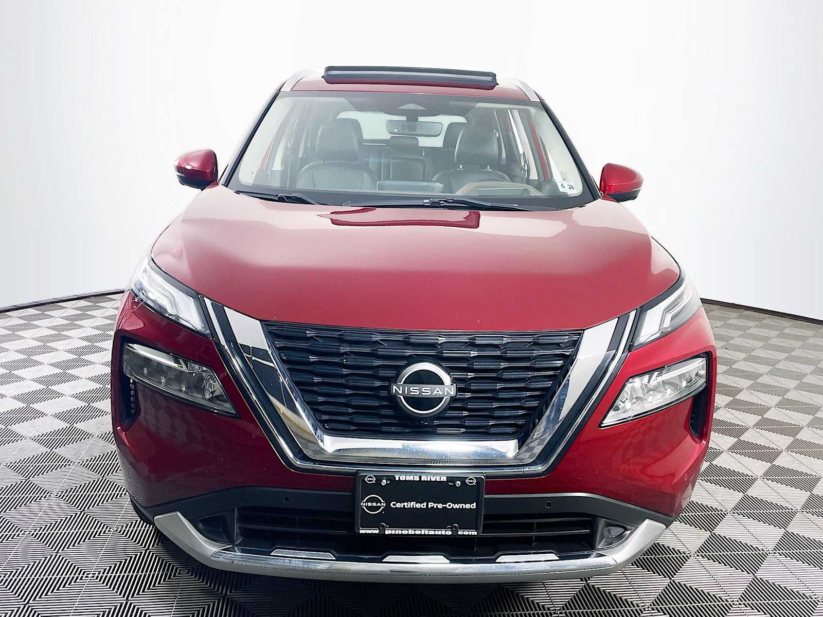 2023 Nissan Rogue Platinum photo 4