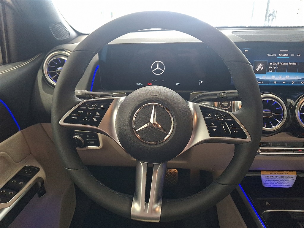 2026 Mercedes Benz GLB 250 4MATIC photo 13