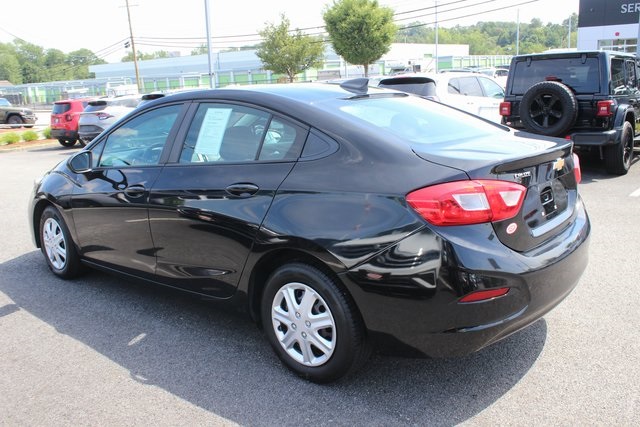 2017 Chevrolet Cruze LS photo 20