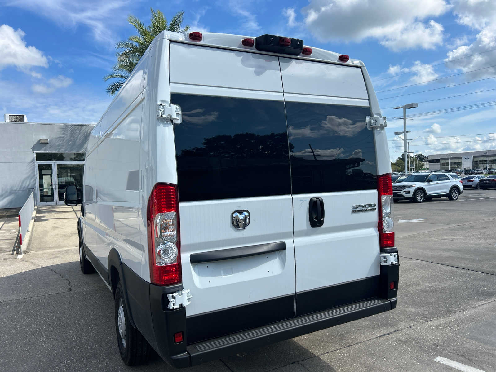 2025 Ram ProMaster 3500 photo 2