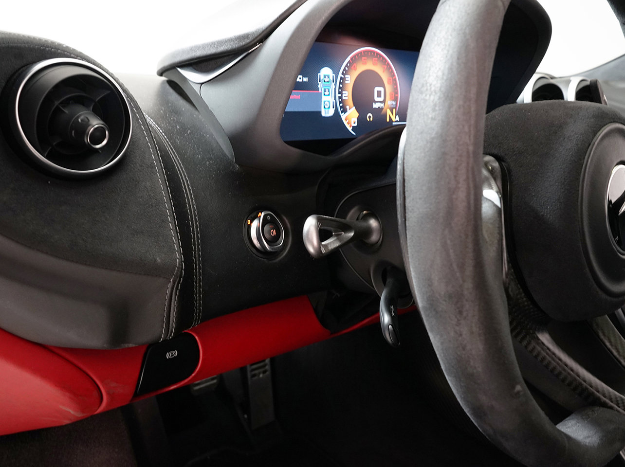 2019 Mclaren 570S photo 3