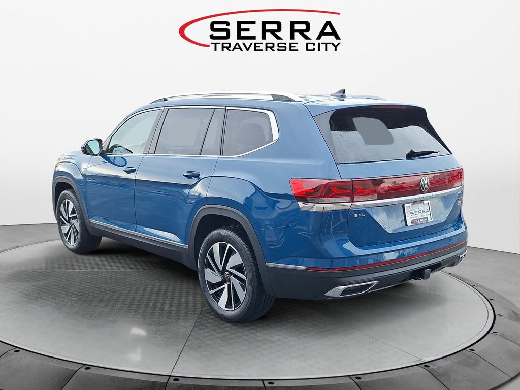 2025 Volkswagen Atlas SEL photo 3