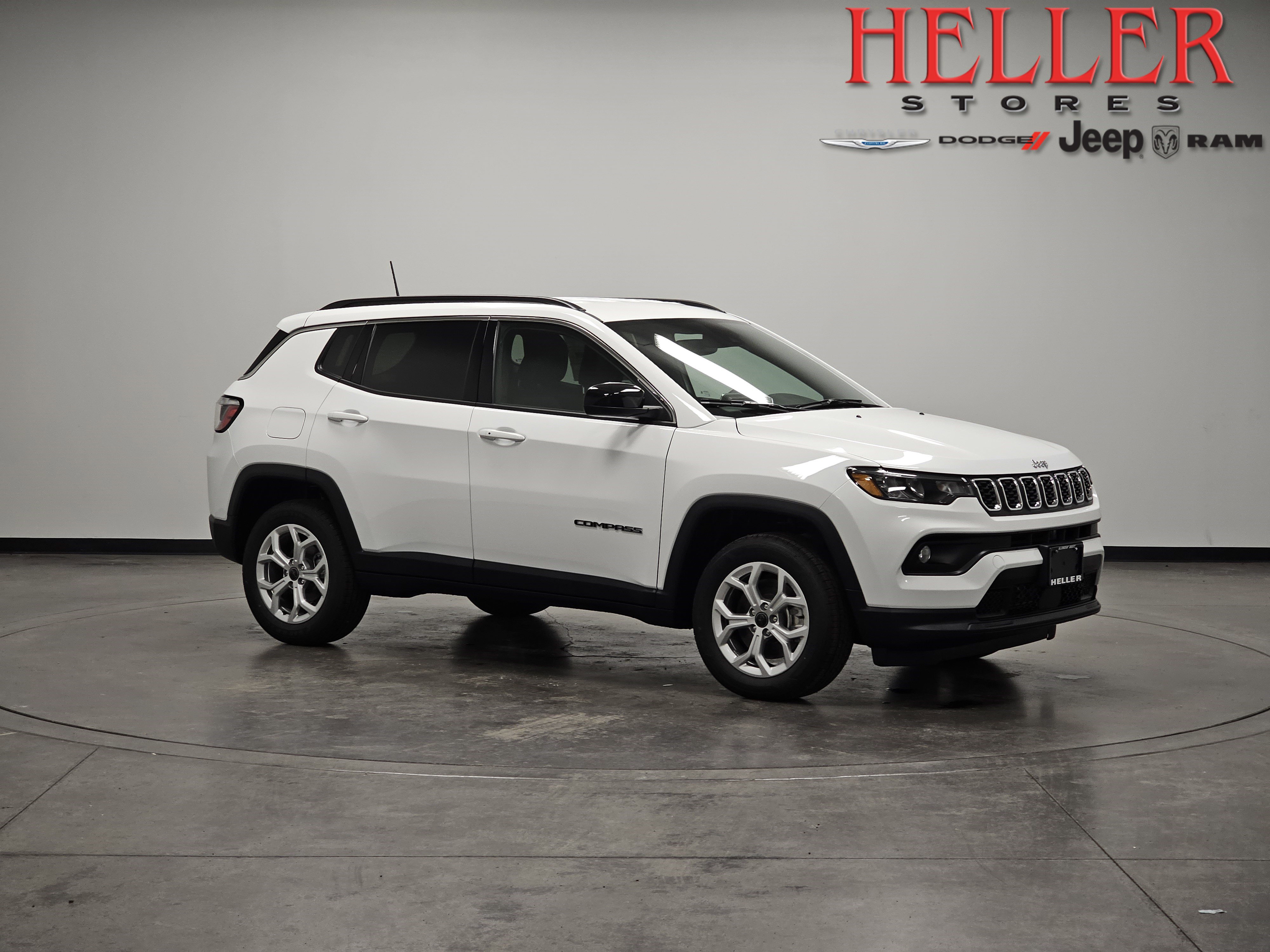 2026 Jeep Compass Latitude's photo