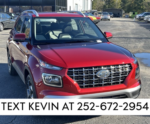 2026 Hyundai Venue SEL's photo