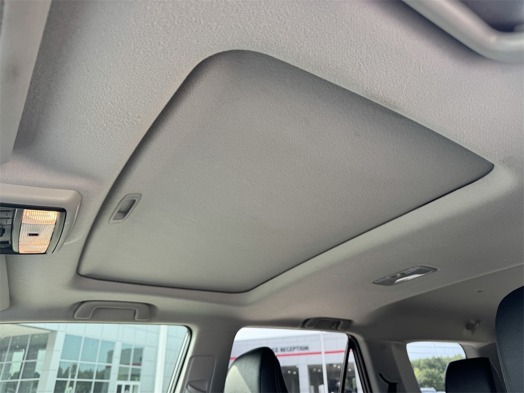 2020 Toyota 4Runner SR5 Premium photo 16