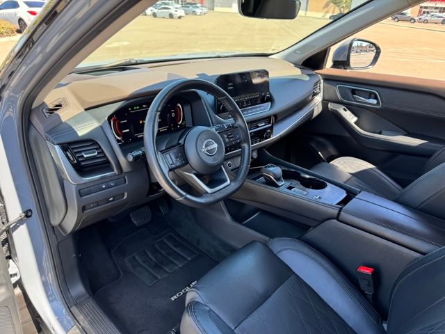 2022 Nissan Rogue Platinum photo 5