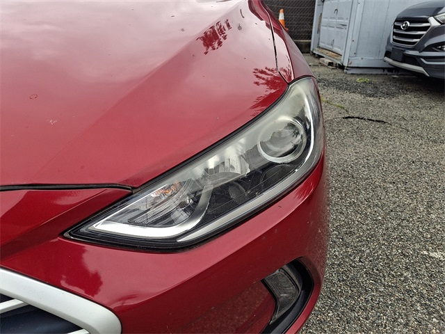 2017 Hyundai Elantra Value Edition photo 4