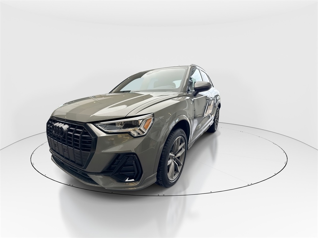 2025 Audi Q3 Premium S line photo 3