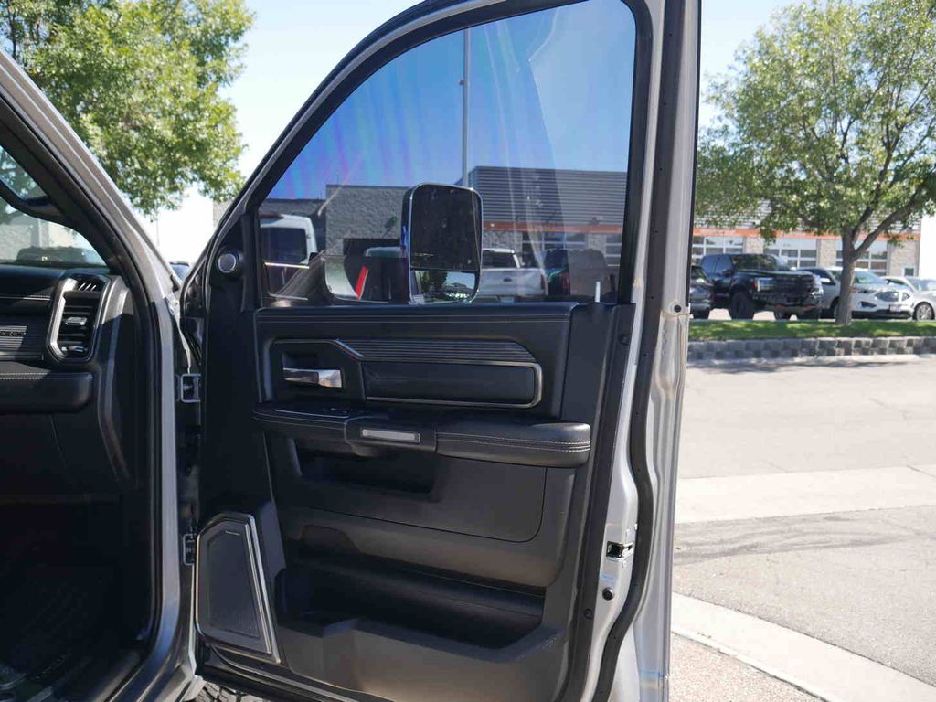 2020 Ram 3500 Limited photo 24
