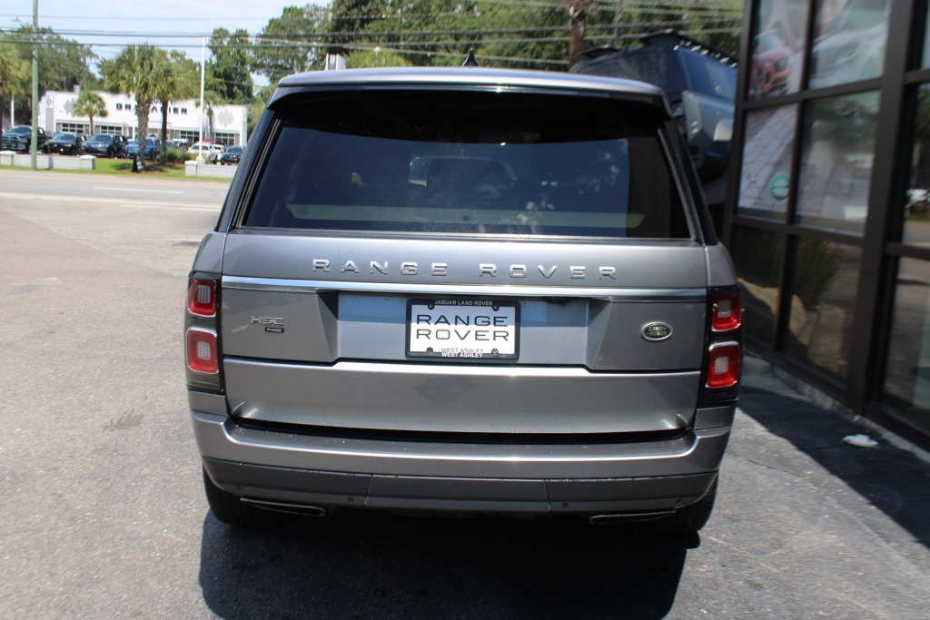 2020 Land Rover Range Rover HSE photo 6