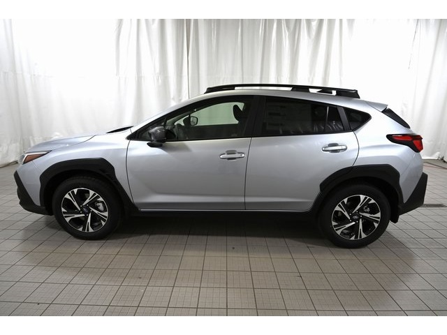2025 Subaru Crosstrek Premium photo 2