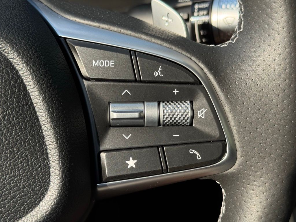 2026 Genesis G70 2.5T Prestige photo 26