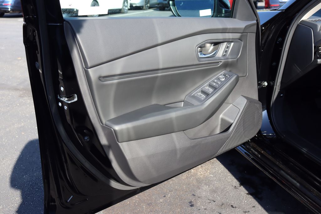 2025 Honda Accord EX-L photo 24