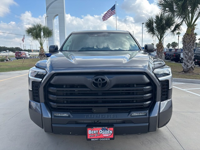 2024 Toyota Tundra SR5 photo 2