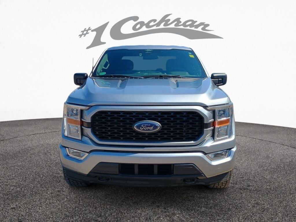2022 Ford F-150 XL photo 2