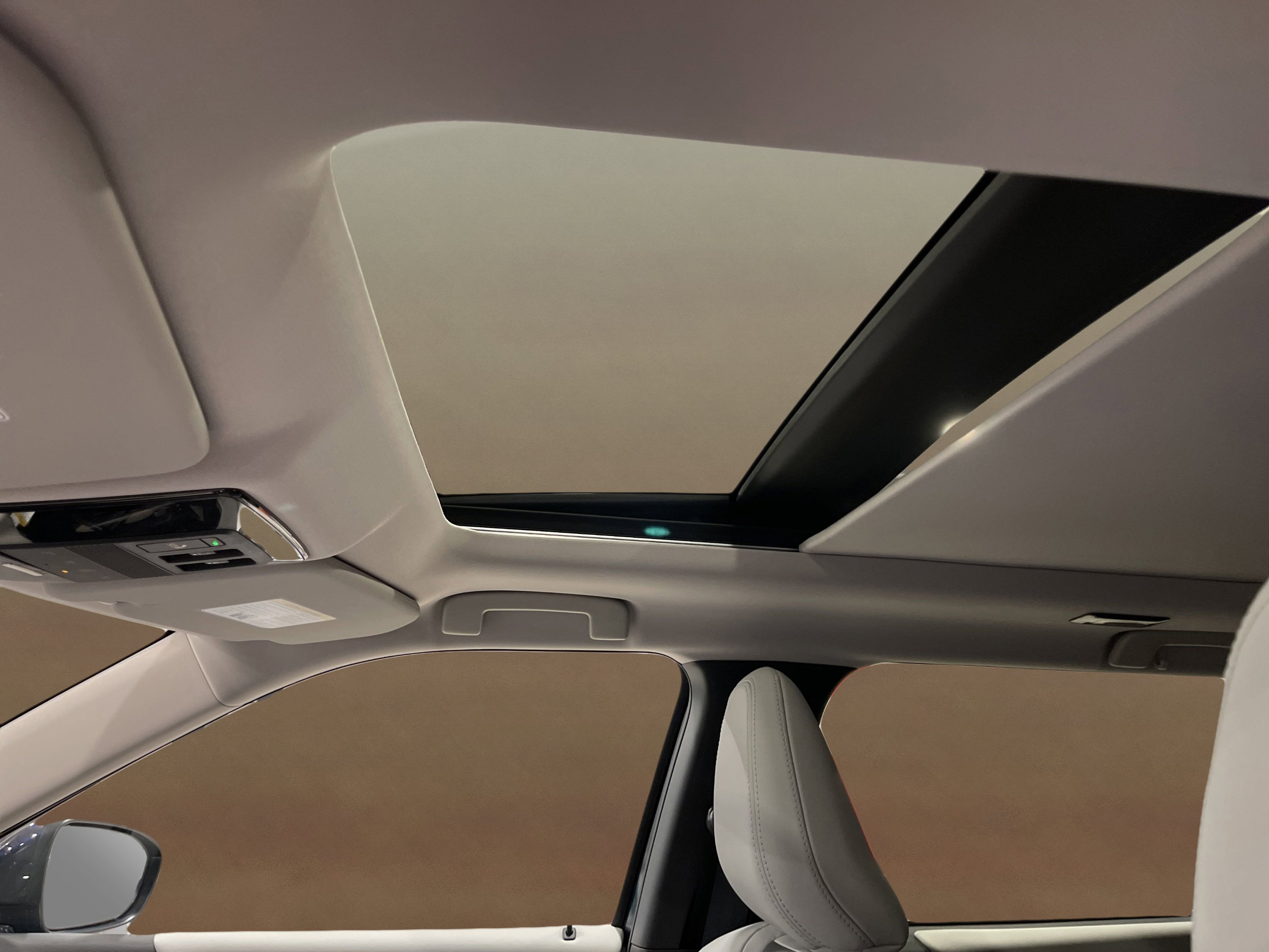 2025 Mitsubishi Outlander SE photo 26