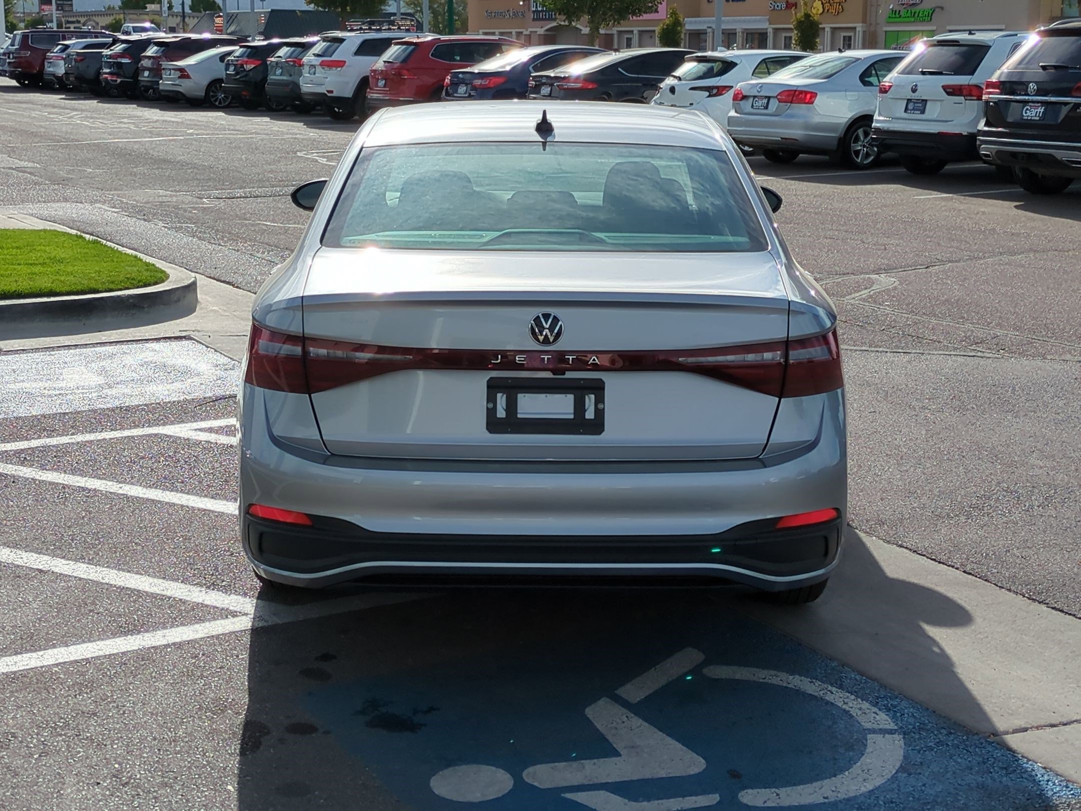 2025 Volkswagen Jetta S photo 4