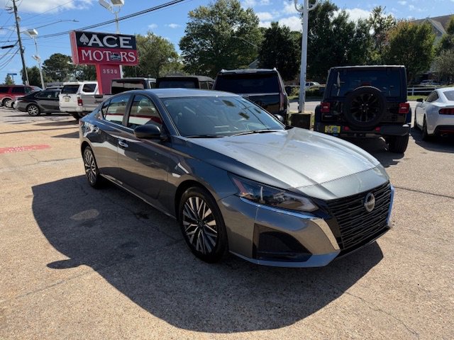 2024 Nissan Altima SV