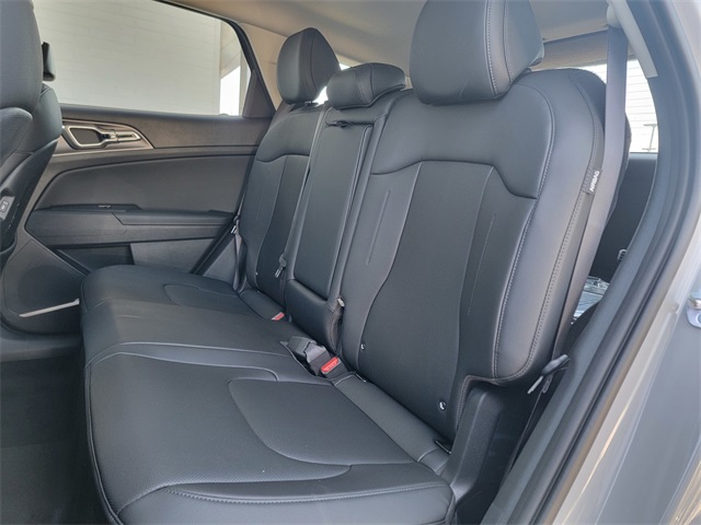 2026 Kia Sportage Hybrid EX photo 11